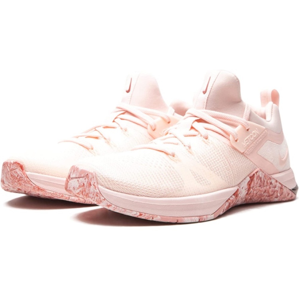 Nike Metcon 4 lifting/gym shoes